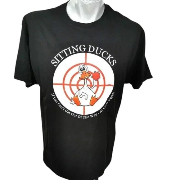 Hanes Sitting Ducks Hanes T-Shirt  Size L Tagless SS New - Picture 1 of 5